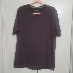 Michael Brandon Men's V-Neck Tee in Dark Brown